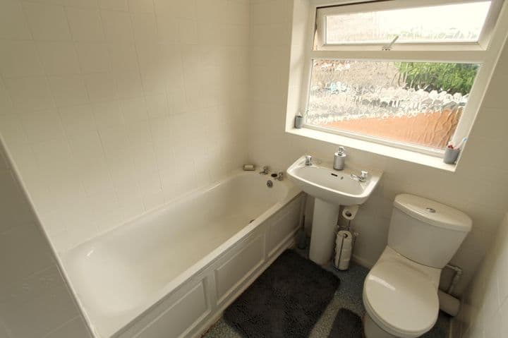 3 bedrooms house for sale in Willenhall, United Kingdom - Image 12