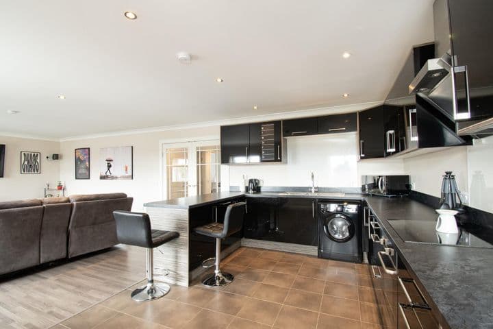 2 bedrooms apartment for sale in Brechin, United Kingdom - Image 5