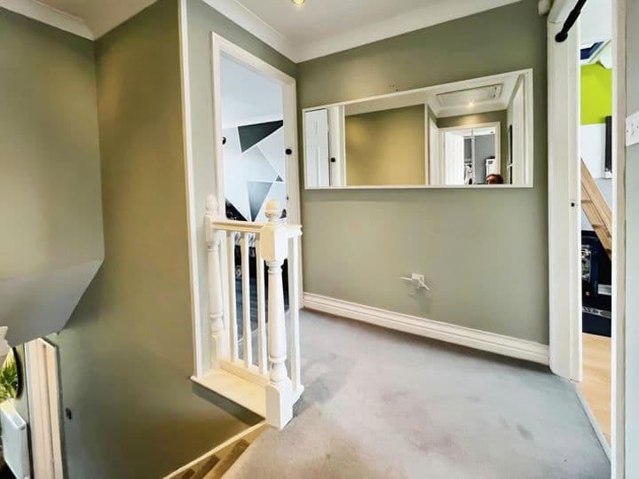 4 bedrooms house for sale in Newcastle Upon Tyne, United Kingdom - Image 11