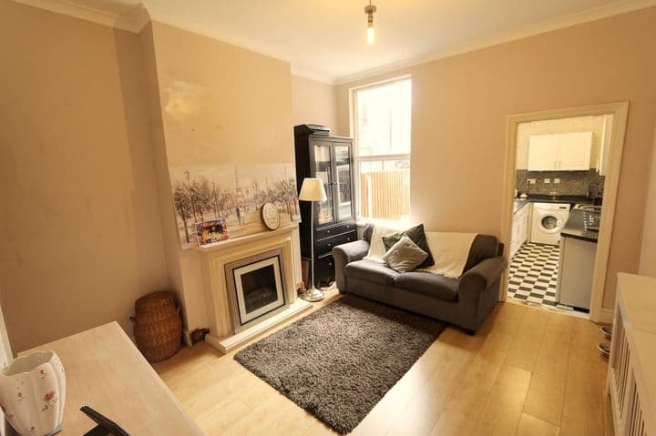 2 bedrooms house for sale in Wednesbury, United Kingdom - Image 6