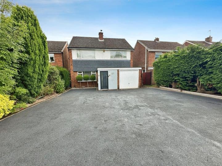 3 bedrooms house for sale in Wolverhampton, United Kingdom - Image 2