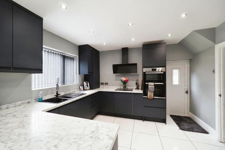 3 bedrooms house for sale in Mansfield, United Kingdom - Image 2