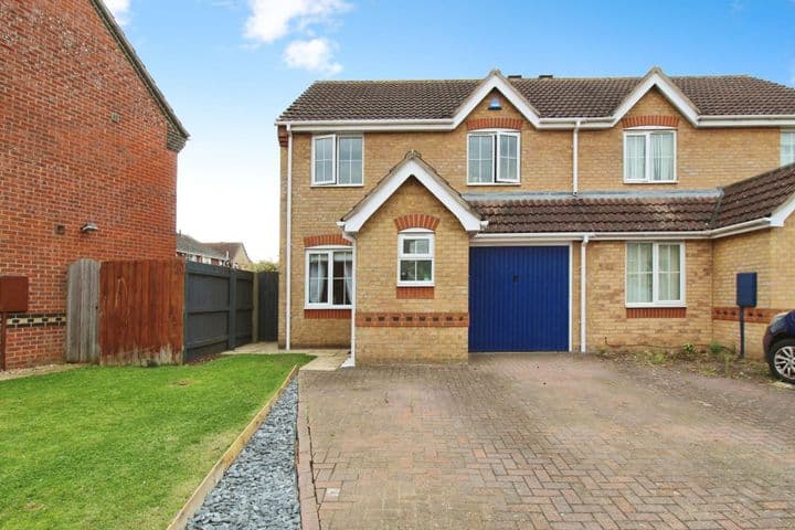 3 bedrooms house for sale in Bracebridge Heath, United Kingdom - Image 2