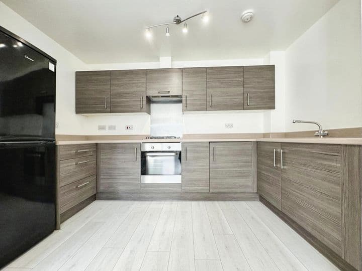 2 bedrooms apartment for sale in Glasgow, United Kingdom - Image 5