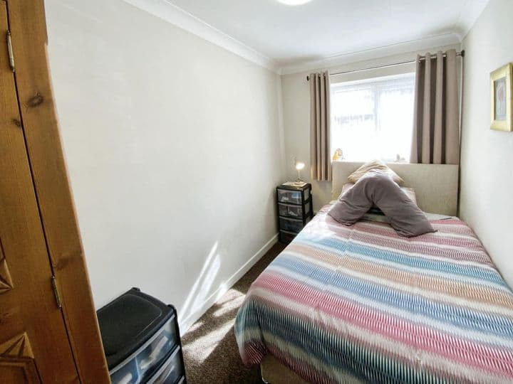 2 bedrooms apartment for sale in Cottingham, United Kingdom - Image 6