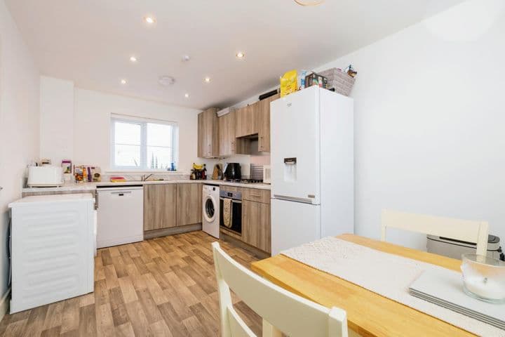 3 bedrooms house for sale in Bracebridge Heath, United Kingdom - Image 6