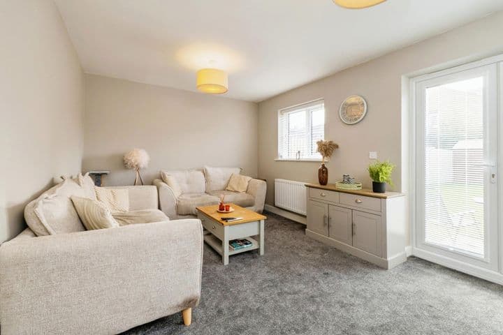 3 bedrooms house for sale in Bracebridge Heath, United Kingdom - Image 2