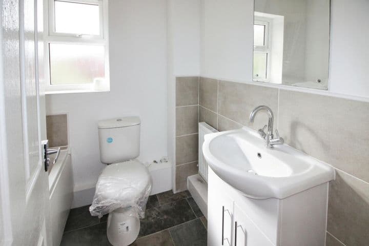 3 bedrooms house for sale in Grimsby, United Kingdom - Image 11