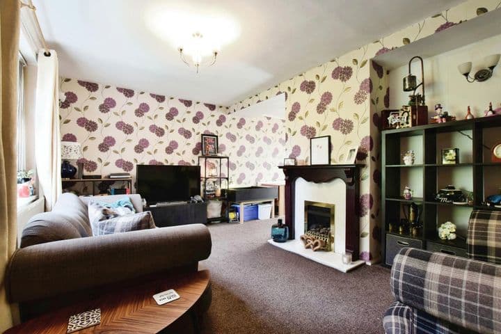 3 bedrooms house for sale in Manchester, United Kingdom - Image 4