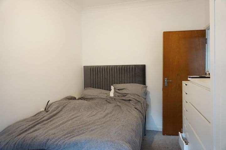 1 bedroom apartment for sale in Sutton Coldfield, United Kingdom - Image 7