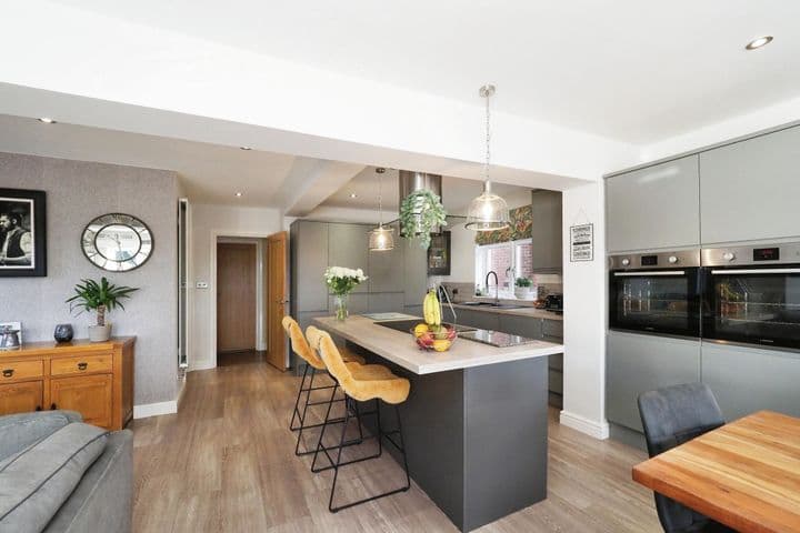 4 bedrooms house for sale in Nottingham, United Kingdom - Image 6