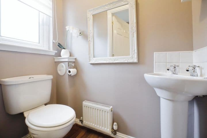 3 bedrooms house for sale in Glasgow, United Kingdom - Image 10