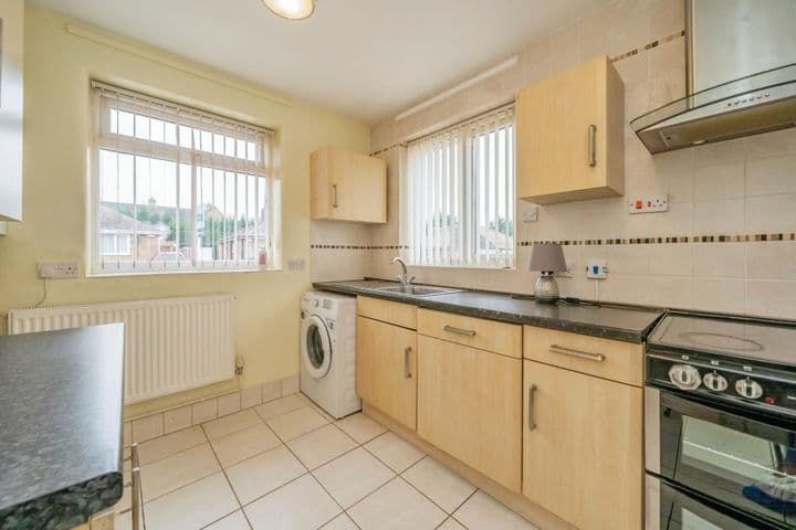 2 bedrooms house for sale in Warrington, United Kingdom - Image 2