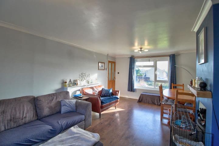 3 bedrooms house for sale in Cwmbran, United Kingdom - Image 8