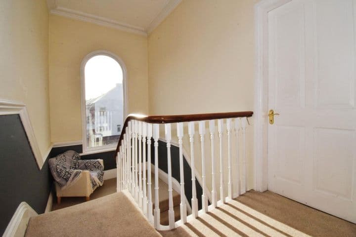 4 bedrooms house for sale in Leicester, United Kingdom - Image 9