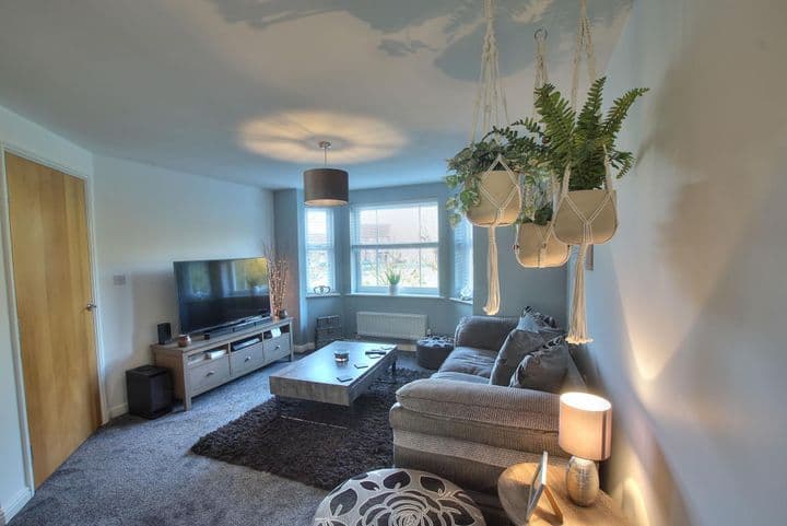 2 bedrooms apartment for sale in Warrington, United Kingdom - Image 6