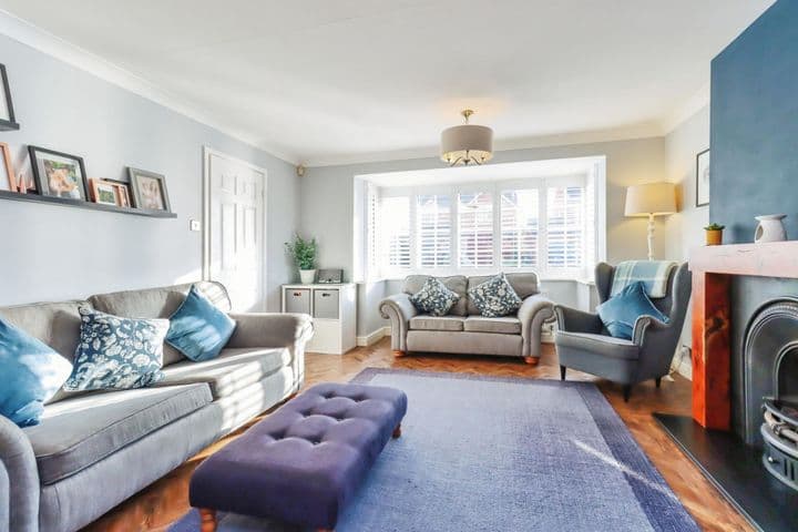 4 bedrooms house for sale in Telford, United Kingdom - Image 3