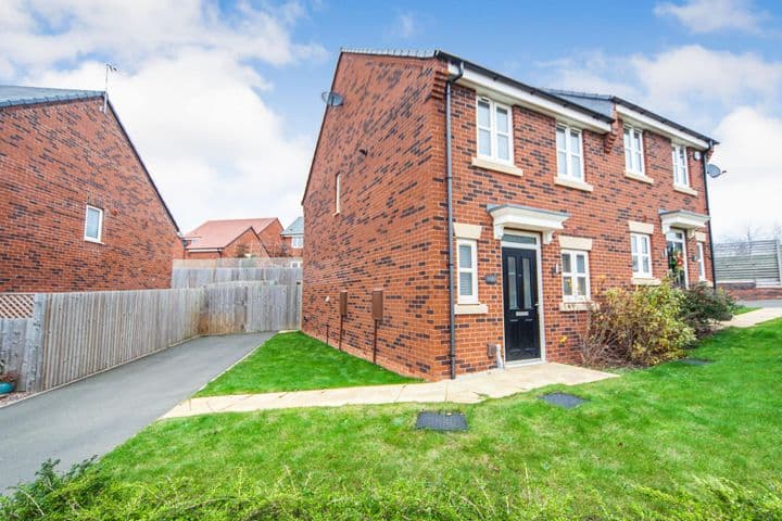 2 bedrooms house for sale in Warwick, United Kingdom - Image 2