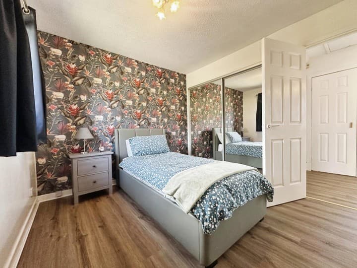 1 bedroom house for sale in Paisley, United Kingdom - Image 9