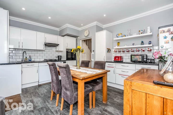 2 bedrooms house for sale in Wellingborough, United Kingdom - Image 3