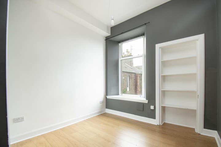 1 bedroom apartment for sale in Montrose, United Kingdom - Image 8