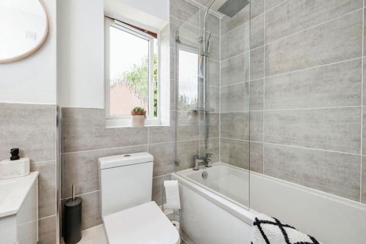 3 bedrooms house for sale in Bracebridge Heath, United Kingdom - Image 15