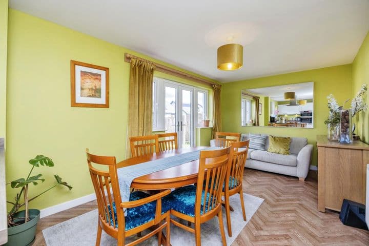 4 bedrooms house for sale in Livingston, United Kingdom - Image 4