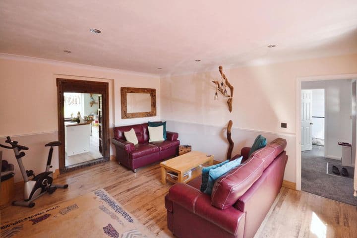 3 bedrooms house for sale in Welwyn Garden City, United Kingdom - Image 5