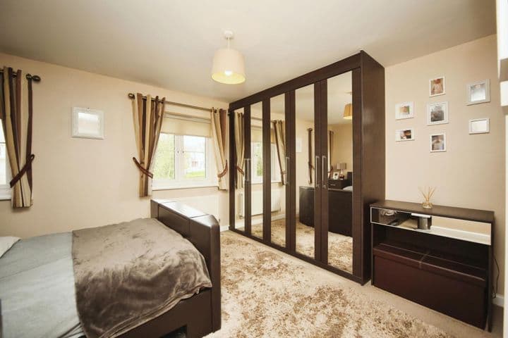 4 bedrooms house for sale in Halesowen, United Kingdom - Image 3