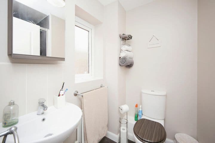 4 bedrooms house for sale in Halesowen, United Kingdom - Image 10