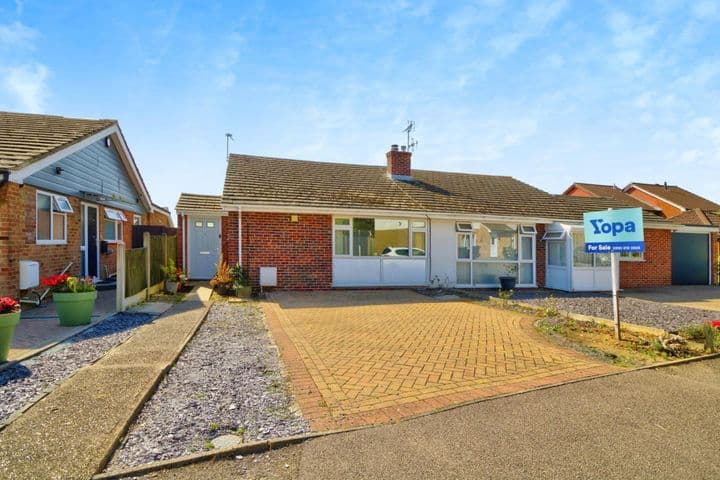 2 bedrooms house for sale in Sturry, United Kingdom - Image 2