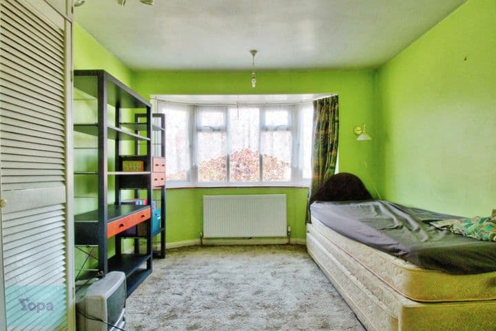 3 bedrooms house for sale in Dunstable, United Kingdom - Image 11