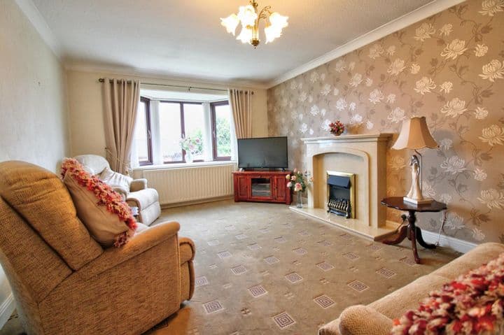 3 bedrooms house for sale in Oldham, United Kingdom - Image 11