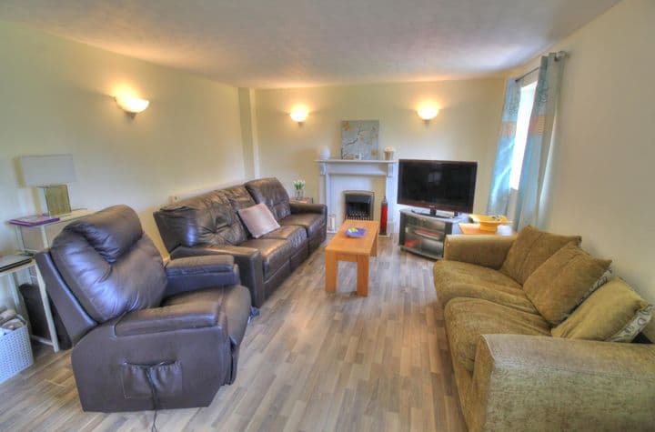 3 bedrooms house for sale in Kidderminster, United Kingdom - Image 5