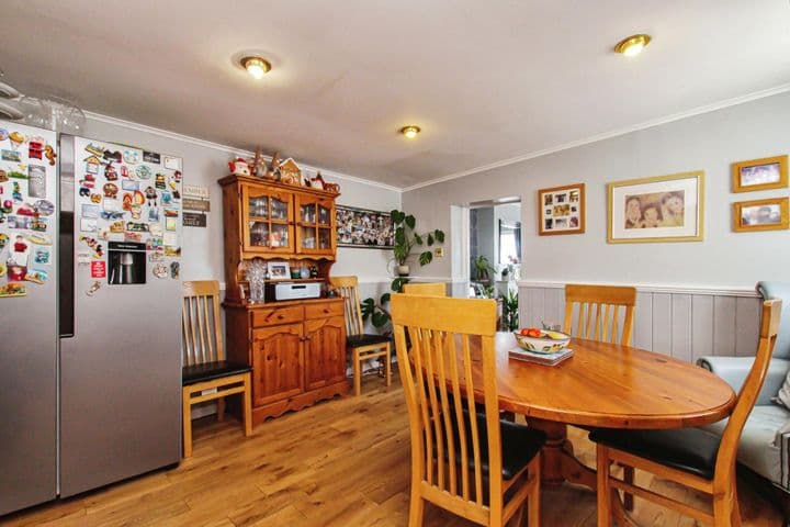 3 bedrooms house for sale in Ely, United Kingdom - Image 8