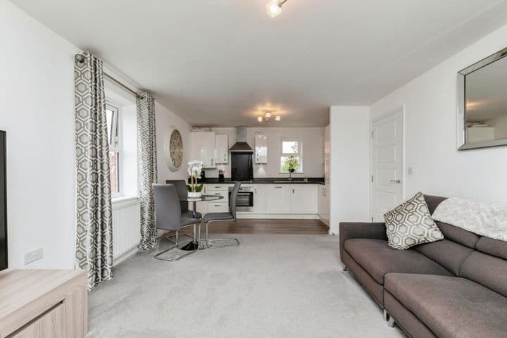 1 bedroom apartment for sale in Bristol, United Kingdom - Image 10