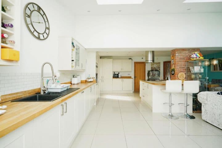 3 bedrooms house for sale in Wigan, United Kingdom - Image 9