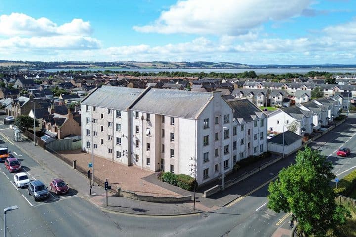 2 bedrooms apartment for sale in Montrose, United Kingdom - Image 2