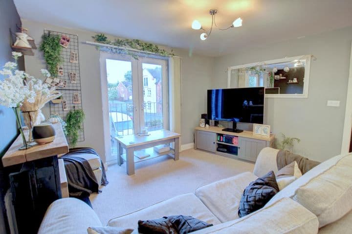 2 bedrooms apartment for sale in Tamworth, United Kingdom - Image 6