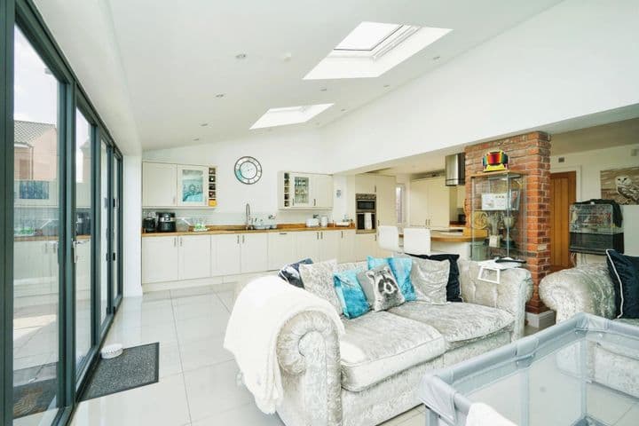 3 bedrooms house for sale in Wigan, United Kingdom - Image 10