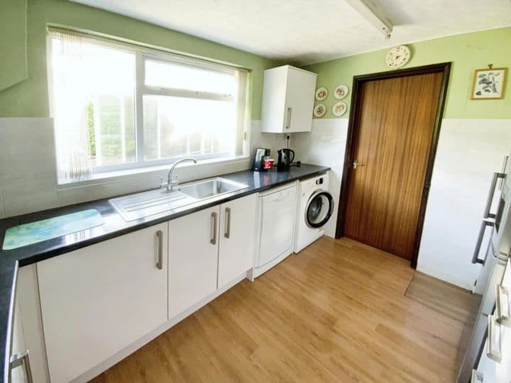 3 bedrooms house for sale in Nottingham, United Kingdom - Image 4