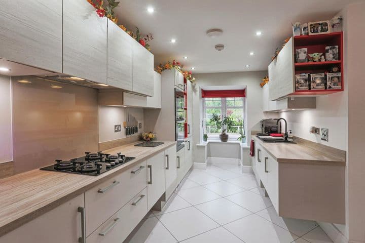 4 bedrooms house for sale in Pontefract, United Kingdom - Image 6