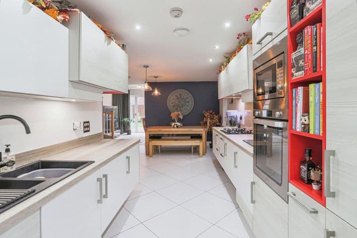 4 bedrooms house for sale in Pontefract, United Kingdom - Image 7