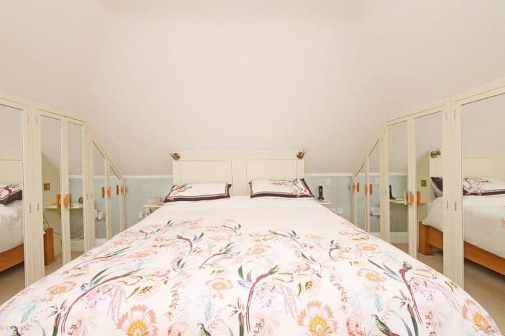 4 bedrooms house for sale in York, United Kingdom - Image 8