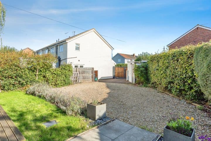 2 bedrooms house for sale in Bristol, United Kingdom - Image 2