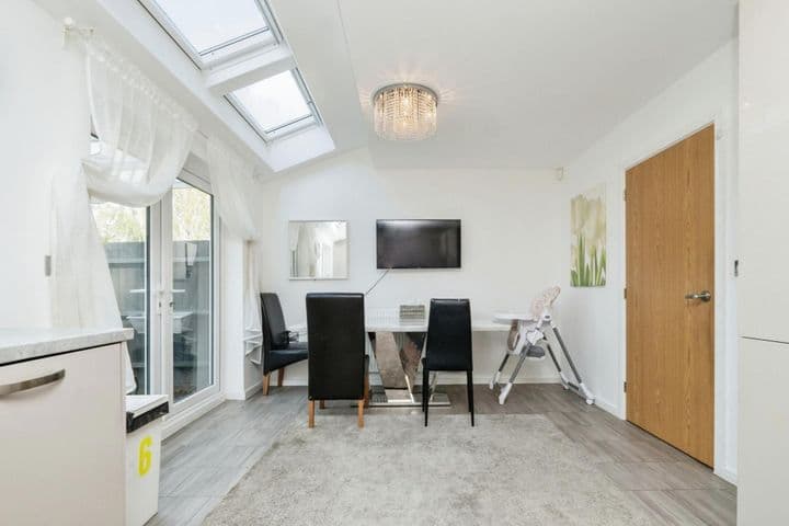 3 bedrooms house for sale in Birmingham, United Kingdom - Image 4