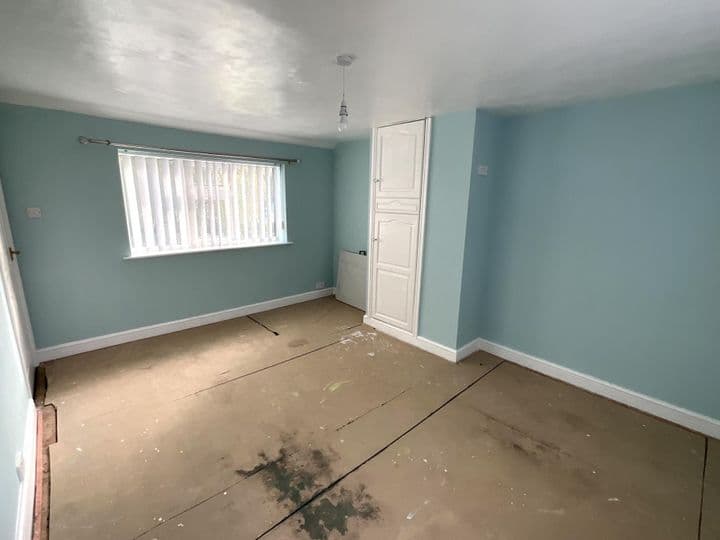 2 bedrooms house for sale in Ilkeston, United Kingdom - Image 8