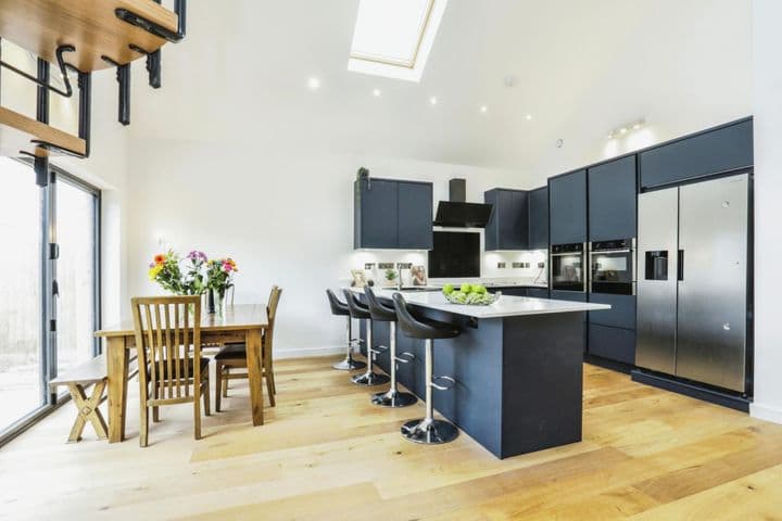 5 bedrooms house for sale in Debenham, United Kingdom - Image 3