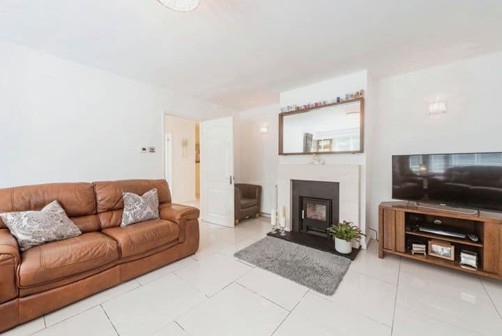 4 bedrooms house for sale in Thatcham, United Kingdom - Image 3