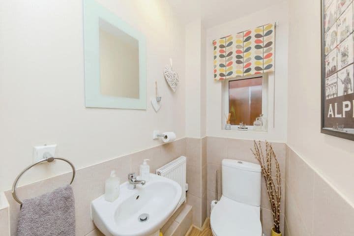 4 bedrooms house for sale in Sandbach, United Kingdom - Image 9